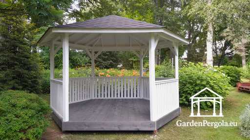 Seks-sidet hagepaviljong i tre — koselig hagepaviljong med gulv og overbygd tak - garden gazebo pergola
