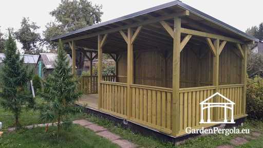 4x7 m Naturlig Trepaviljong — Romslig Hagepaviljong med Gulv, Rekkverk og Enkelt Skråtak - garden gazebo pergola