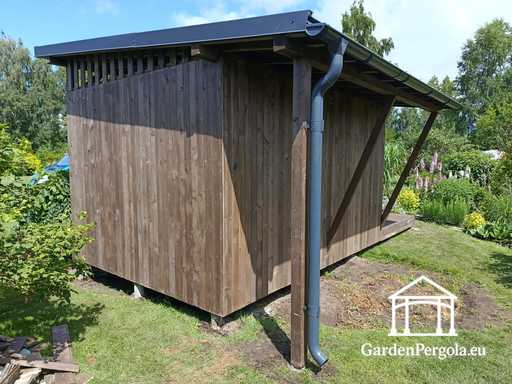 3x6 m naturlig trehagepaviljong dekket med 3x4 m tak